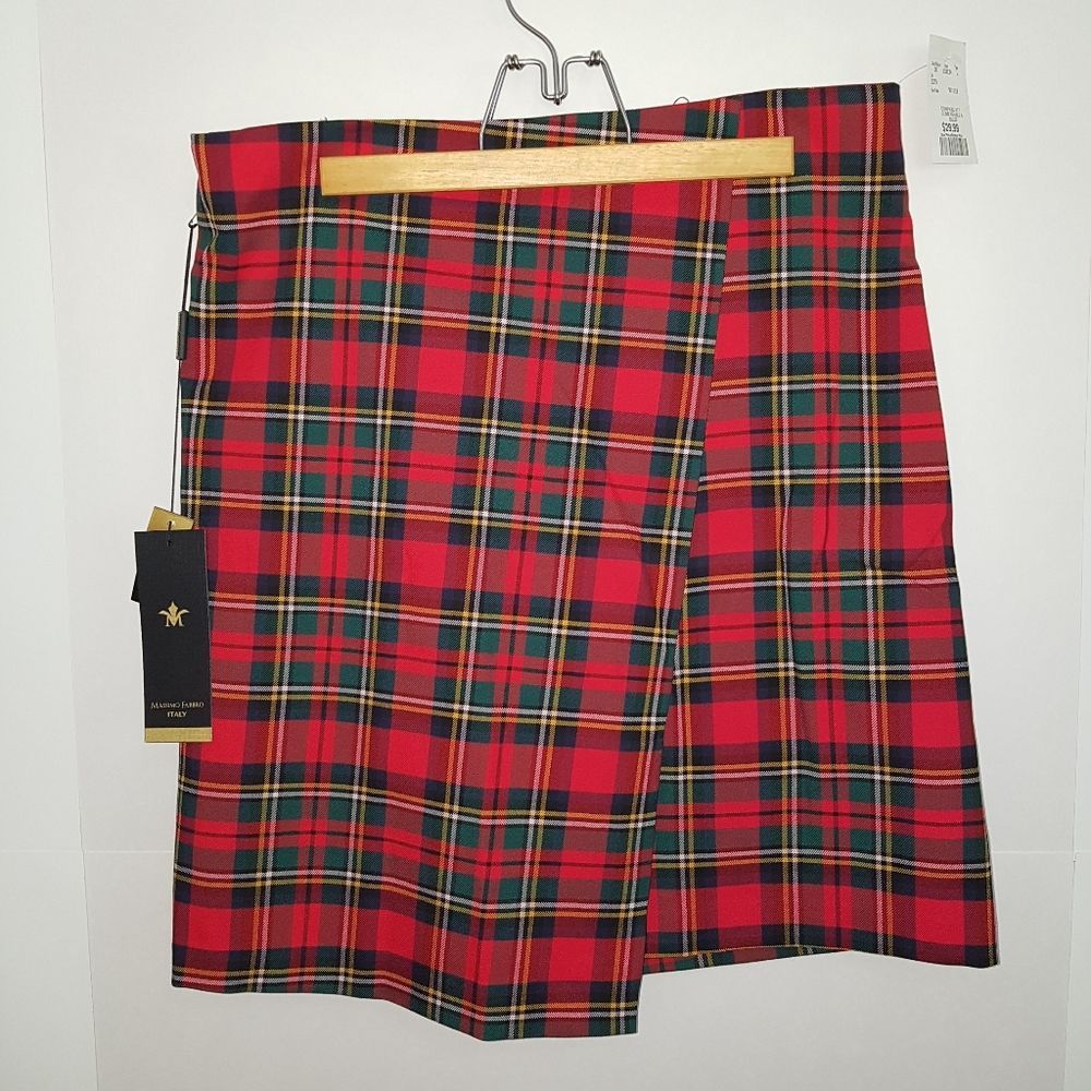 MASSIMO FABBRO ITALY *NWT* Red Tartan Mini Skirt/Kilt. Size Medium